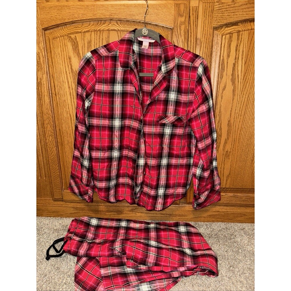 Victoria’s Secret pink black white plaid pajamas set pants & LS shirt Flannel S